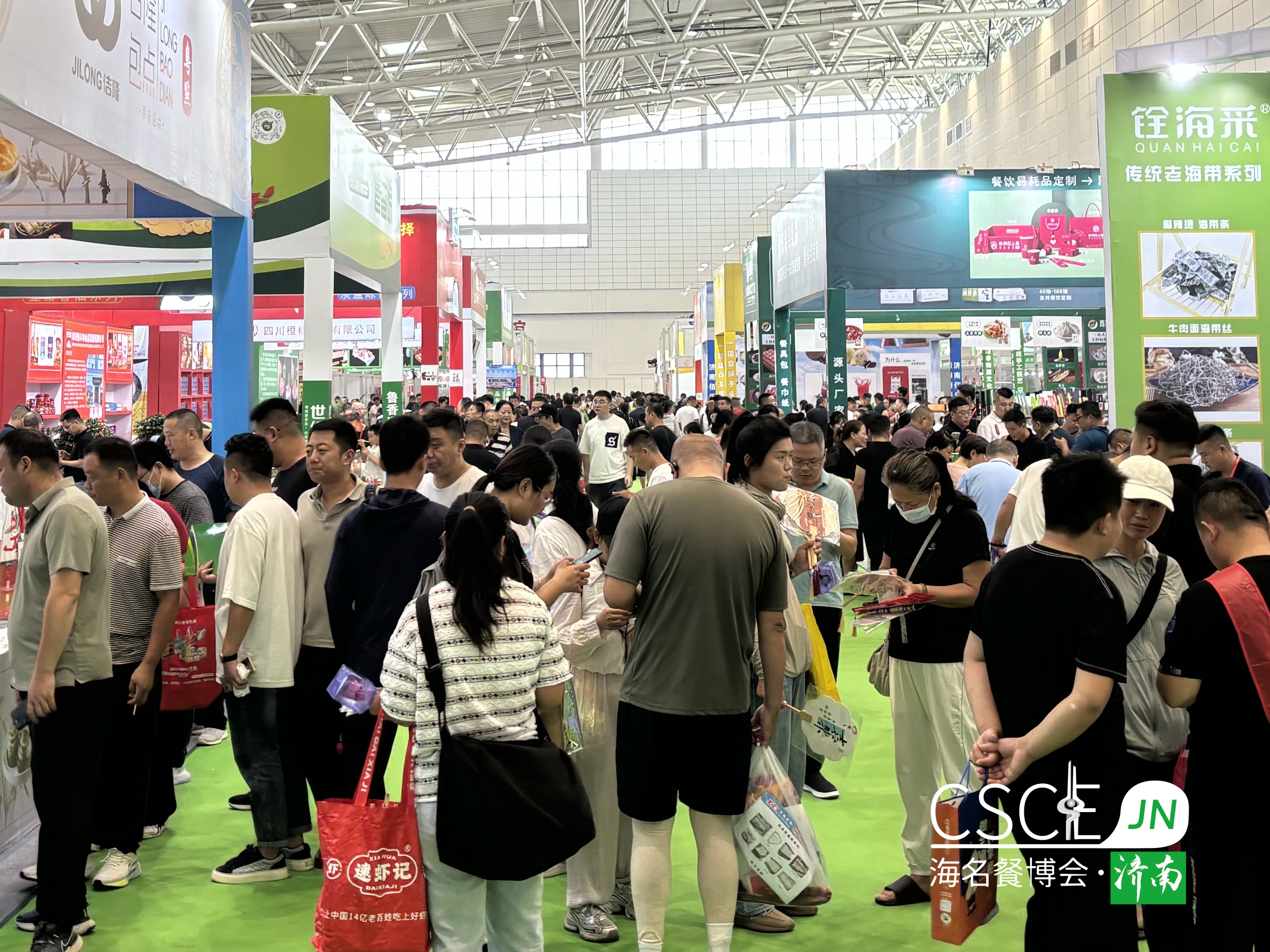 行业口碑信赖 | 海名·济南餐博会十年淬炼，打造北方餐饮供应链品质展！
